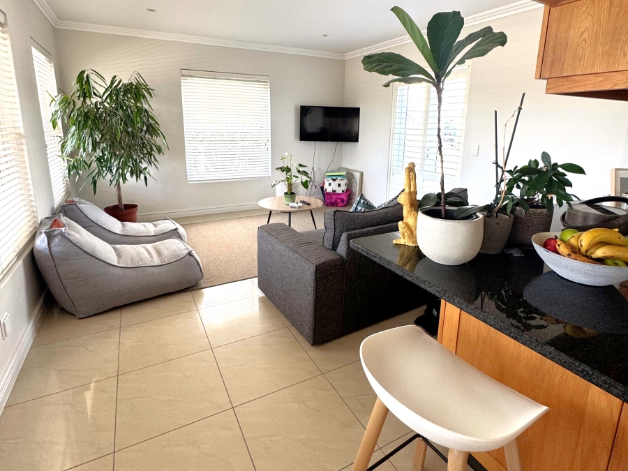 To Let 3 Bedroom Property for Rent in Thesen Islands Western Cape